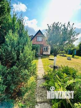 Дом 70м&sup2;, 2-этажный, участок 6 сот.  