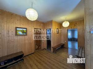 Коттедж 197м&sup2;, 2-этажный, участок 6 сот.  