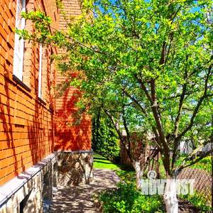 Дом 463м², 2-этажный, участок 10 сот.  