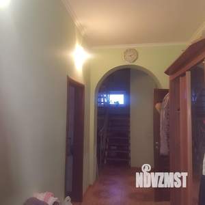 Дом 170м², 2-этажный, участок 10 сот.  