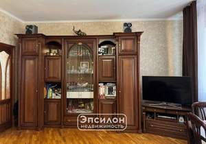 Дом 229м², 3-этажный, участок 13 сот.  