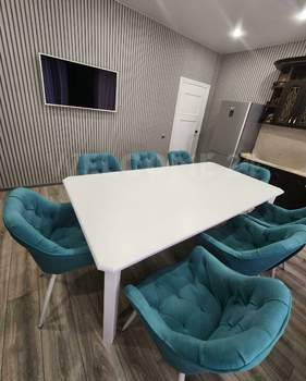 Дом 240м&sup2;, 2-этажный, участок 8 сот.  