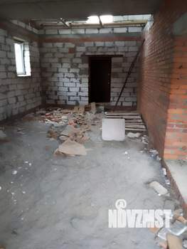 Коттедж 200м², 2-этажный, участок 15 сот.  