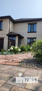 Дом 439м&sup2;, 2-этажный, участок 15 сот.  