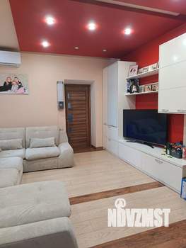 Коттедж 187м&sup2;, 2-этажный, участок 6 сот.  