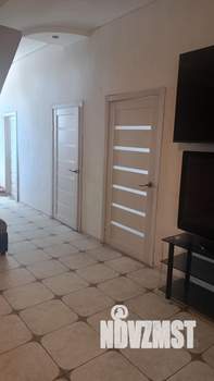 Дом 137м&sup2;, 2-этажный, участок 7 сот.  