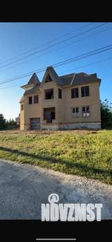 Коттедж 500м&sup2;, 3-этажный, участок 11 сот.  