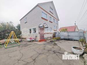 Коттедж 278м², 3-этажный, участок 16 сот.  
