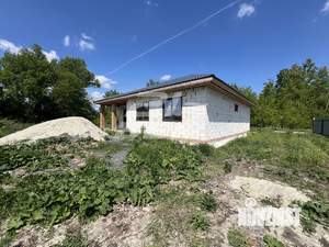 Дом 160м&sup2;, 1-этажный, участок 9 сот.  