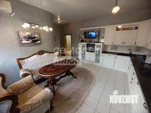 Дом 390м&sup2;, 2-этажный, участок 15 сот.  