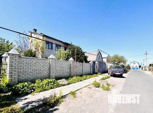 Дом 247м&sup2;, 2-этажный, участок 10 сот.  