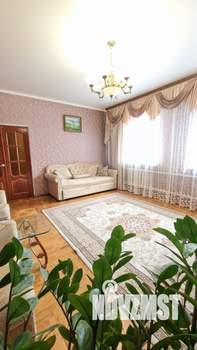 Дом 347м², 2-этажный, участок 11 сот.  