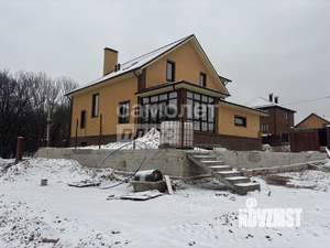 Коттедж 174м&sup2;, 2-этажный, участок 10 сот.  