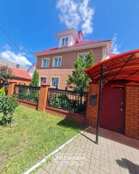 Дом 254м², 2-этажный, участок 10 сот.  