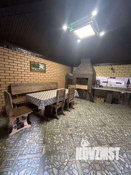 Дом 254м², 2-этажный, участок 10 сот.  