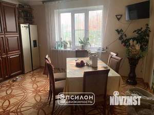 Дом 237м², 2-этажный, участок 10 сот.  