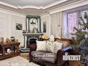 Дом 787м&sup2;, 3-этажный, участок 21 сот.  