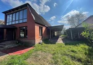 Дом 233м², 2-этажный, участок 1125 сот.  