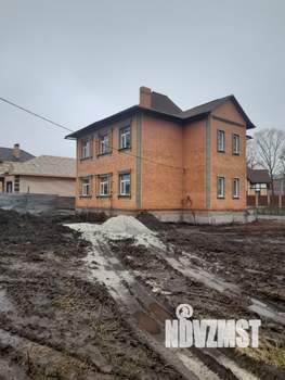 Дом 211м², 2-этажный, участок 9 сот.  