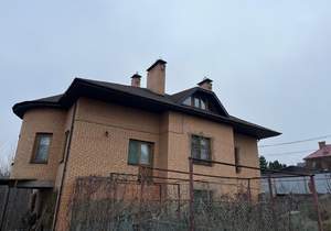 Дом 320м², 2-этажный, участок 10 сот.  