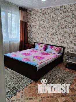 1-к квартира, посуточно, 38м2, 1/5 этаж