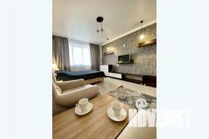 1-к квартира, посуточно, 38м2, 12/18 этаж