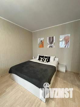 1-к квартира, посуточно, 40м2, 9/17 этаж