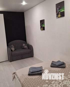 1-к квартира, посуточно, 38м2, 1/1 этаж