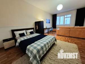 1-к квартира, посуточно, 57м2, 1/1 этаж