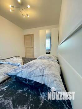 1-к квартира, посуточно, 38м2, 6/18 этаж