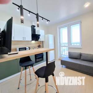 1-к квартира, посуточно, 38м2, 7/10 этаж