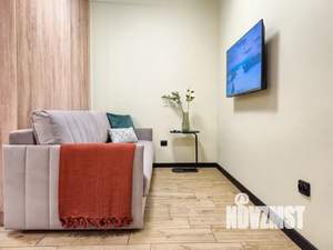 Студия квартира, посуточно, 33м2, 2/10 этаж