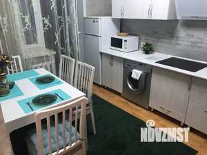 1-к квартира, посуточно, 34м2, 4/10 этаж