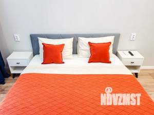 2-к квартира, посуточно, 39м2, 7/10 этаж