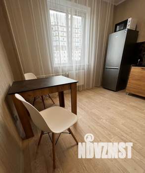 1-к квартира, посуточно, 40м2, 10/17 этаж