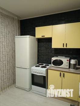 1-к квартира, посуточно, 38м2, 16/17 этаж