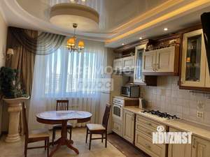 3-к квартира, на длительный срок, 110м2, 7/10 этаж