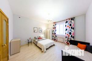 1-к квартира, посуточно, 55м2, 1/1 этаж