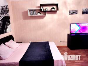 1-к квартира, посуточно, 38м2, 8/17 этаж