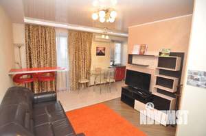 1-к квартира, посуточно, 33м2, 1/1 этаж