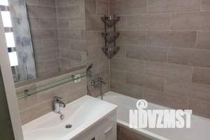 1-к квартира, посуточно, 42м2, 5/10 этаж