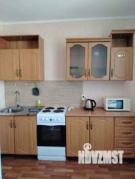 1-к квартира, посуточно, 38м2, 10/17 этаж