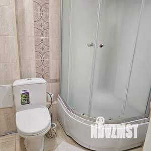 1-к квартира, посуточно, 42м2, 4/17 этаж