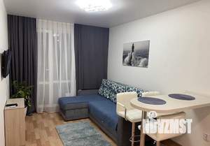 1-к квартира, посуточно, 37м2, 8/10 этаж