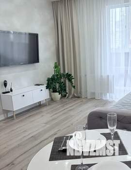 1-к квартира, посуточно, 37м2, 2/10 этаж