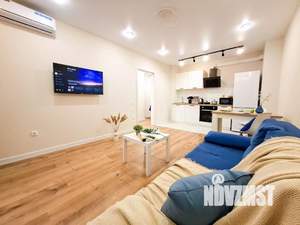 1-к квартира, посуточно, 42м2, 1/1 этаж