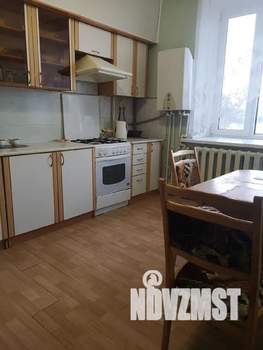 3-к квартира, посуточно, 75м2, 3/9 этаж