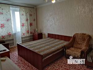 1-к квартира, посуточно, 38м2, 8/17 этаж