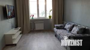 2-к квартира, посуточно, 56м2, 4/17 этаж