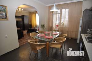 Студия квартира, посуточно, 52м2, 2/10 этаж